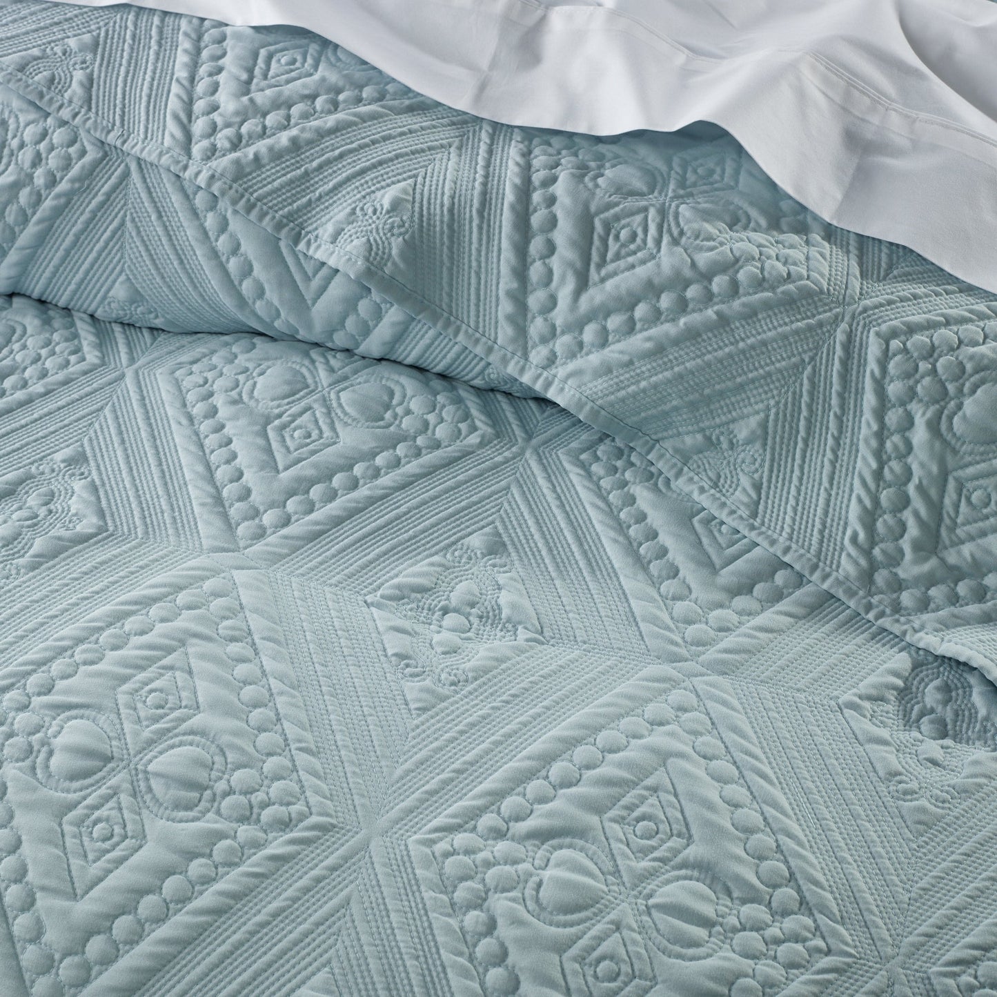Aspen Sky Blue Bedspread Set By Bianca