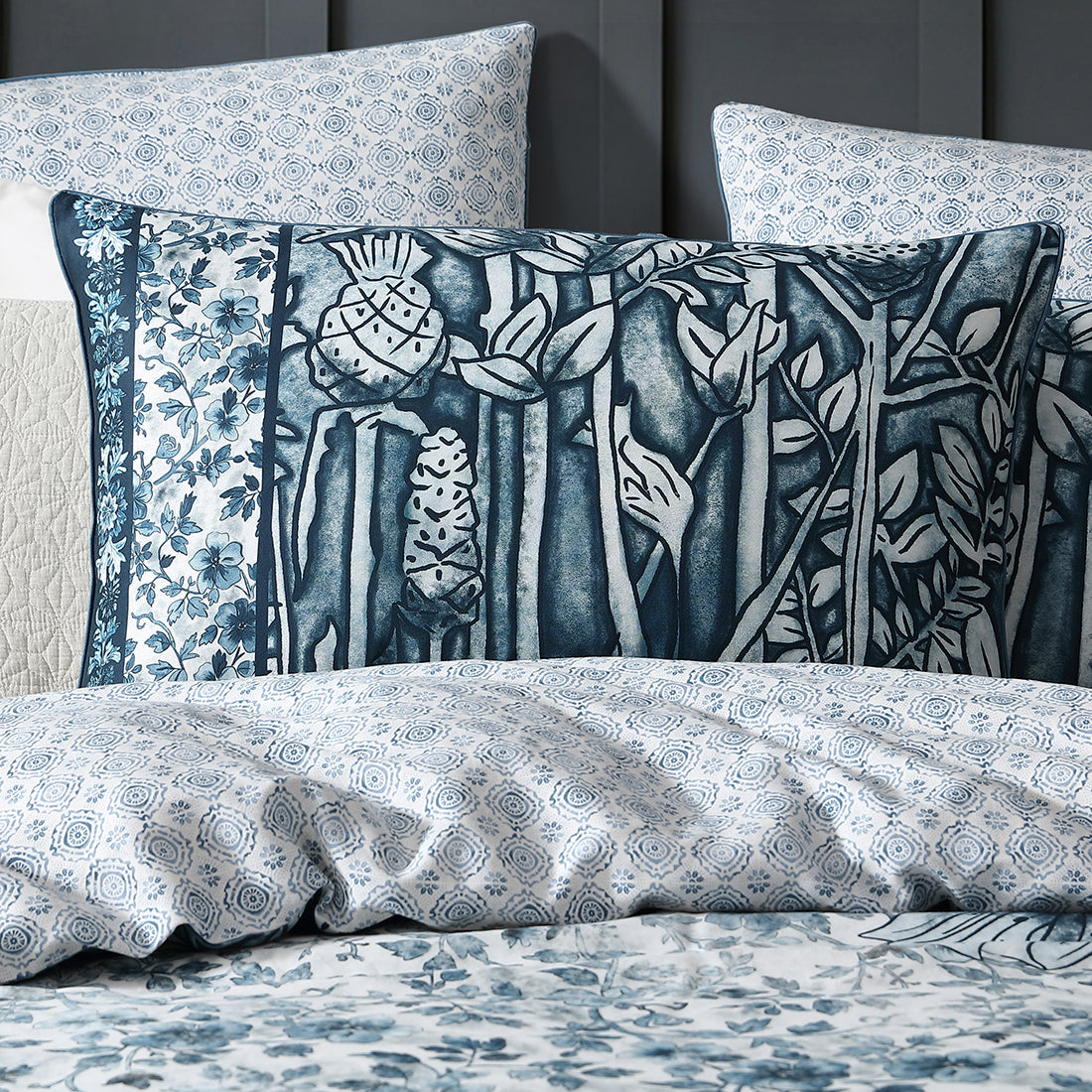 Chloris Ink Quilt Cover Set by Logan and Mason
