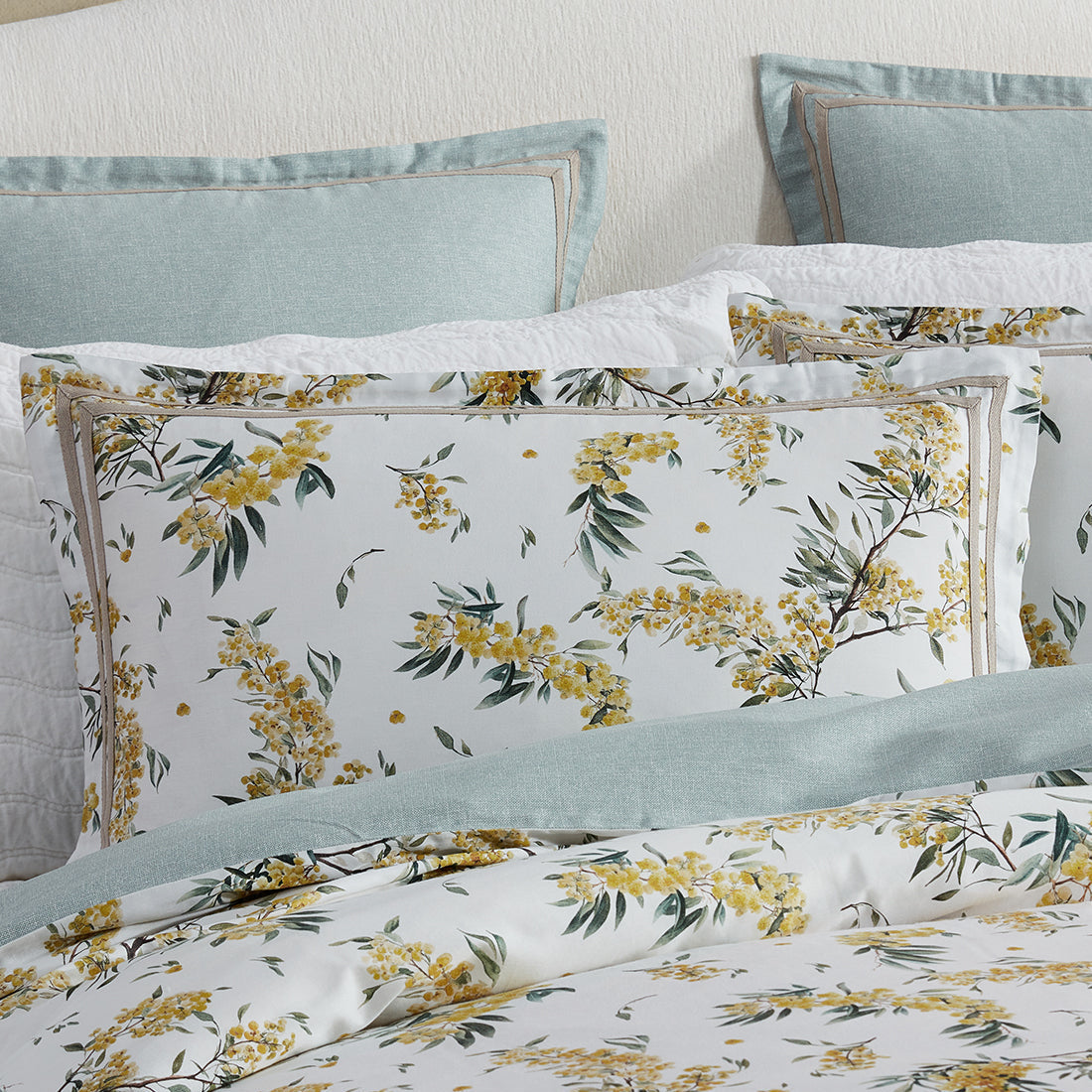 Acacia White Quilt Cover Set by Private Collection