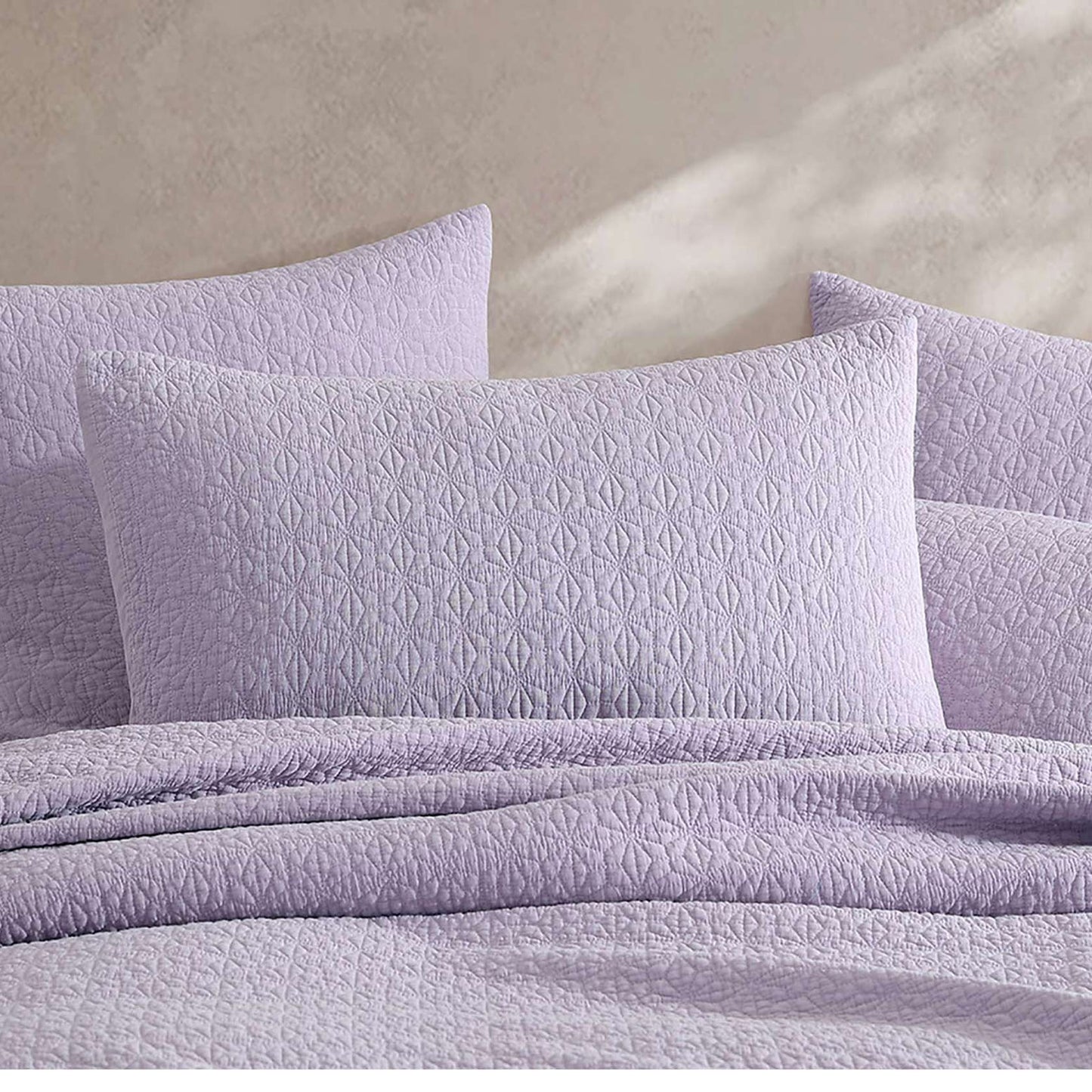Kayo Lilac Coverlet Set by Logan and Mason Platinum
