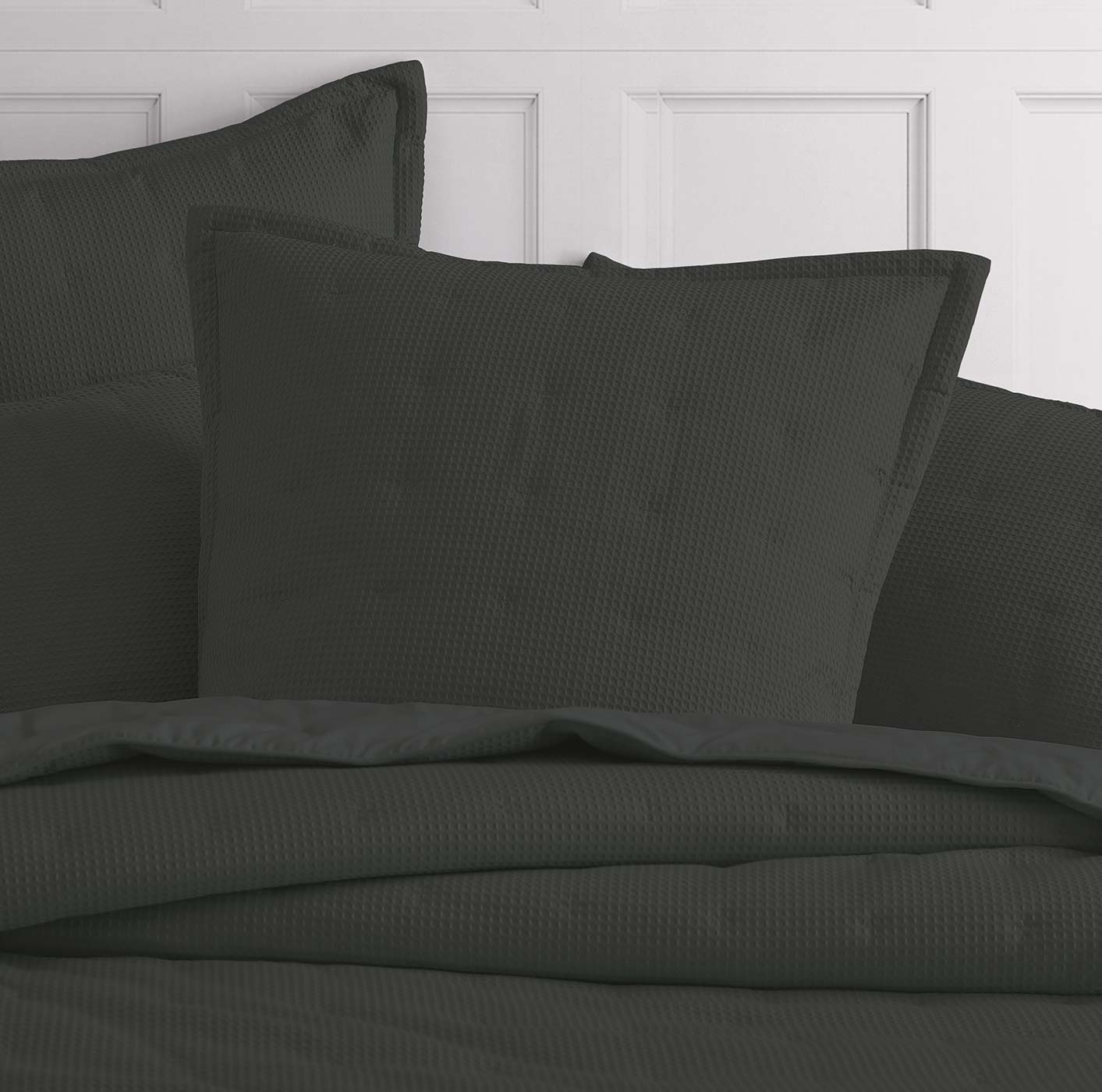 Ascot Granite European Pillowcase by Logan and Mason Platinum