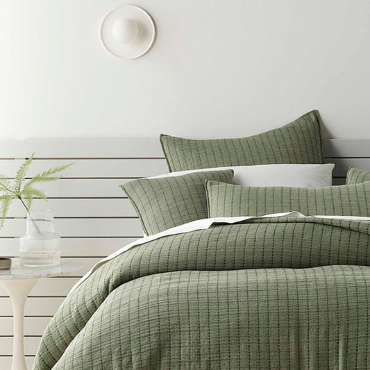 Bari Green Bedspread Set By Bianca