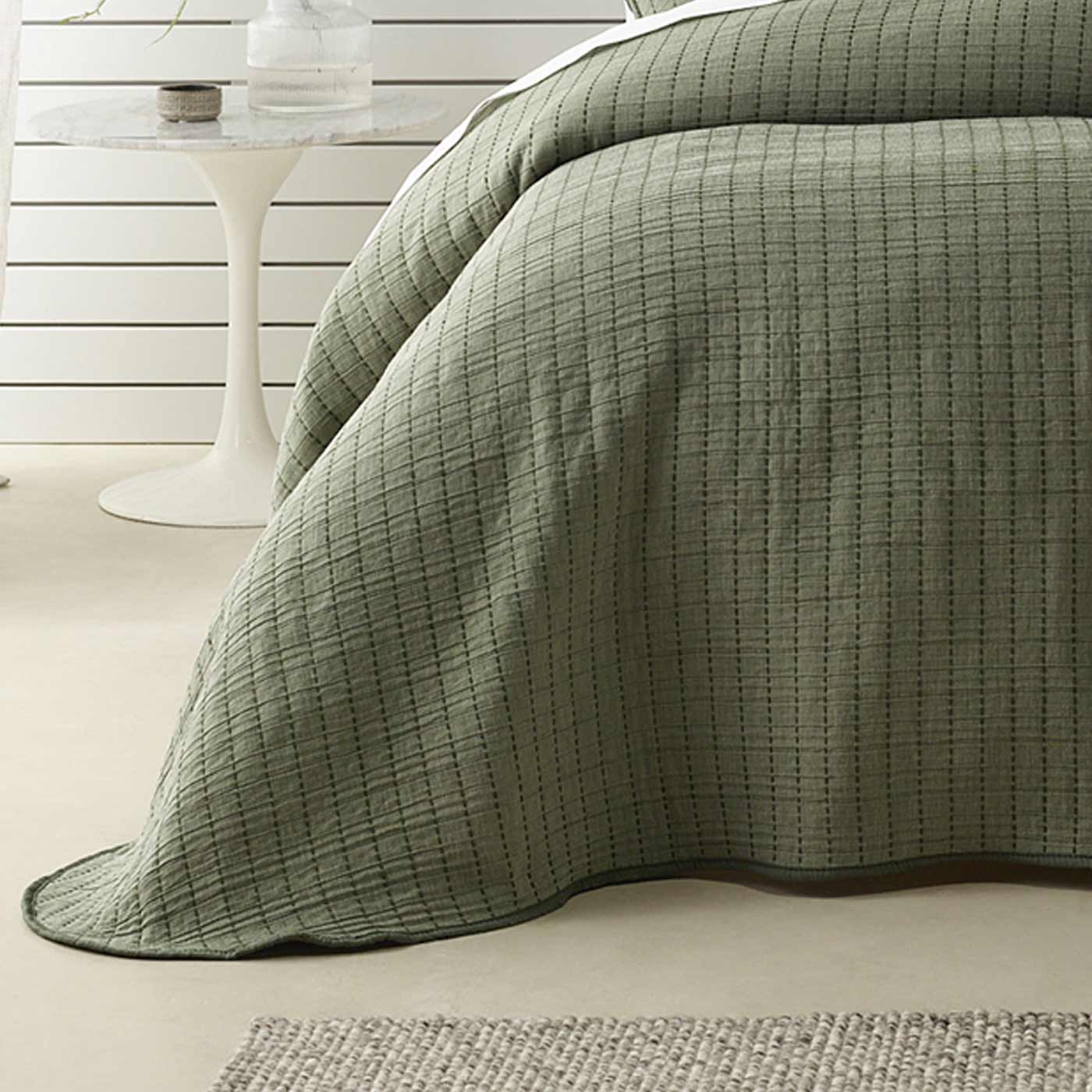 Bari Green Bedspread Set By Bianca