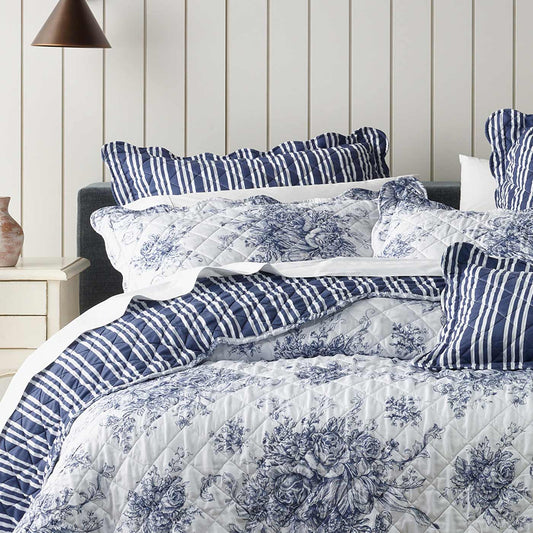 Amorette Blue Bedspread Set By Bianca