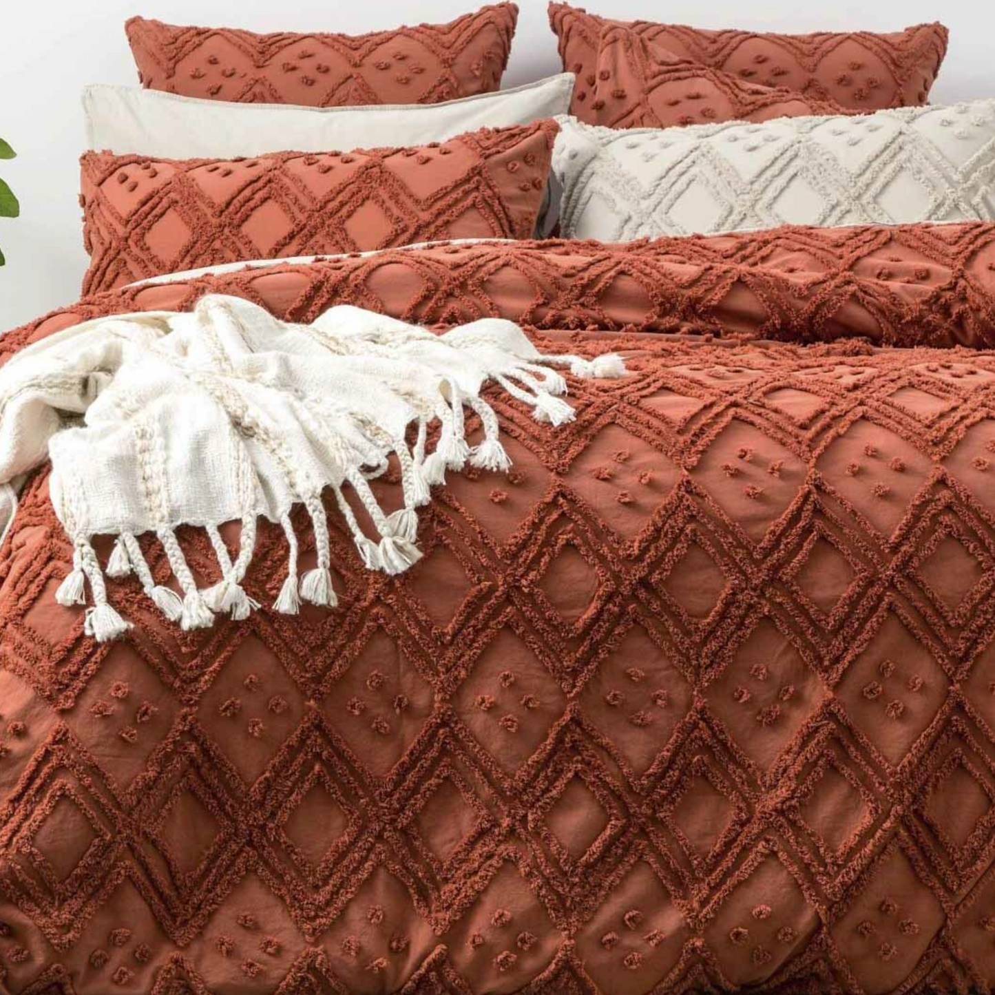 Medallion AUBURN Vintage Quilt Cover Set by Park Avenue