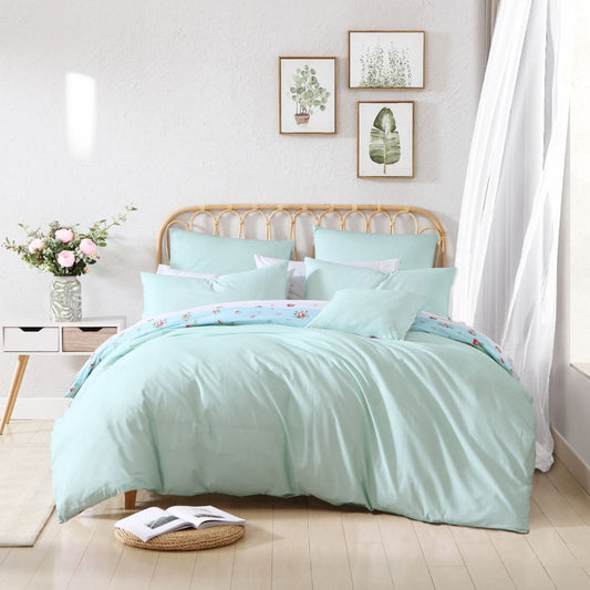 Vintage Mix Quilt Cover Set by Royal Albert