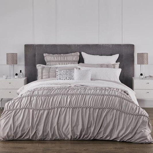 Larissa Shell Quilt Cover Set By Logan and Mason Platinum