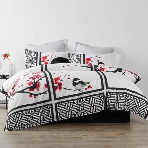 Noto White Quilt Cover Set By Logan & Mason