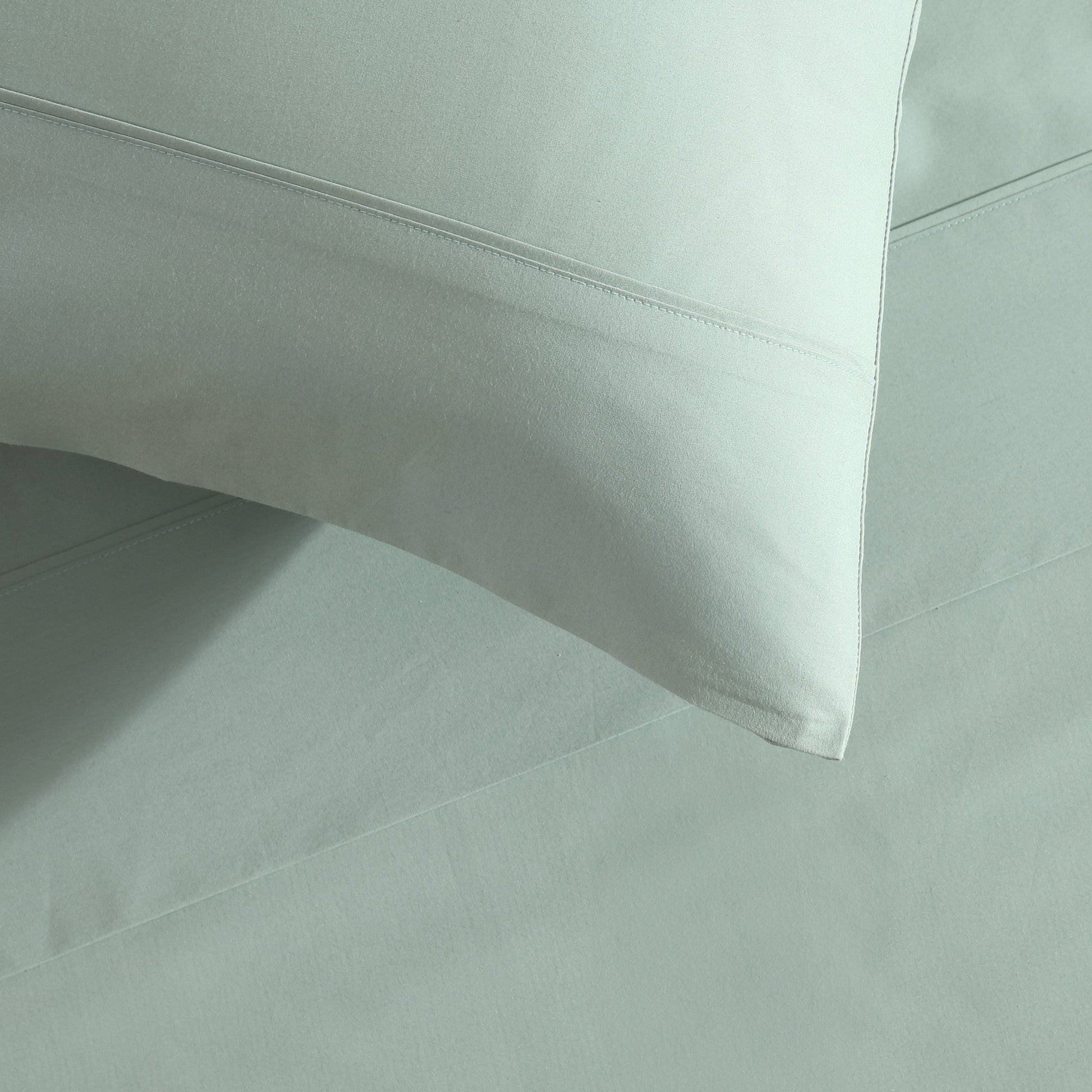 300TC Cotton Percale Sage Sheet Set by Private Collection