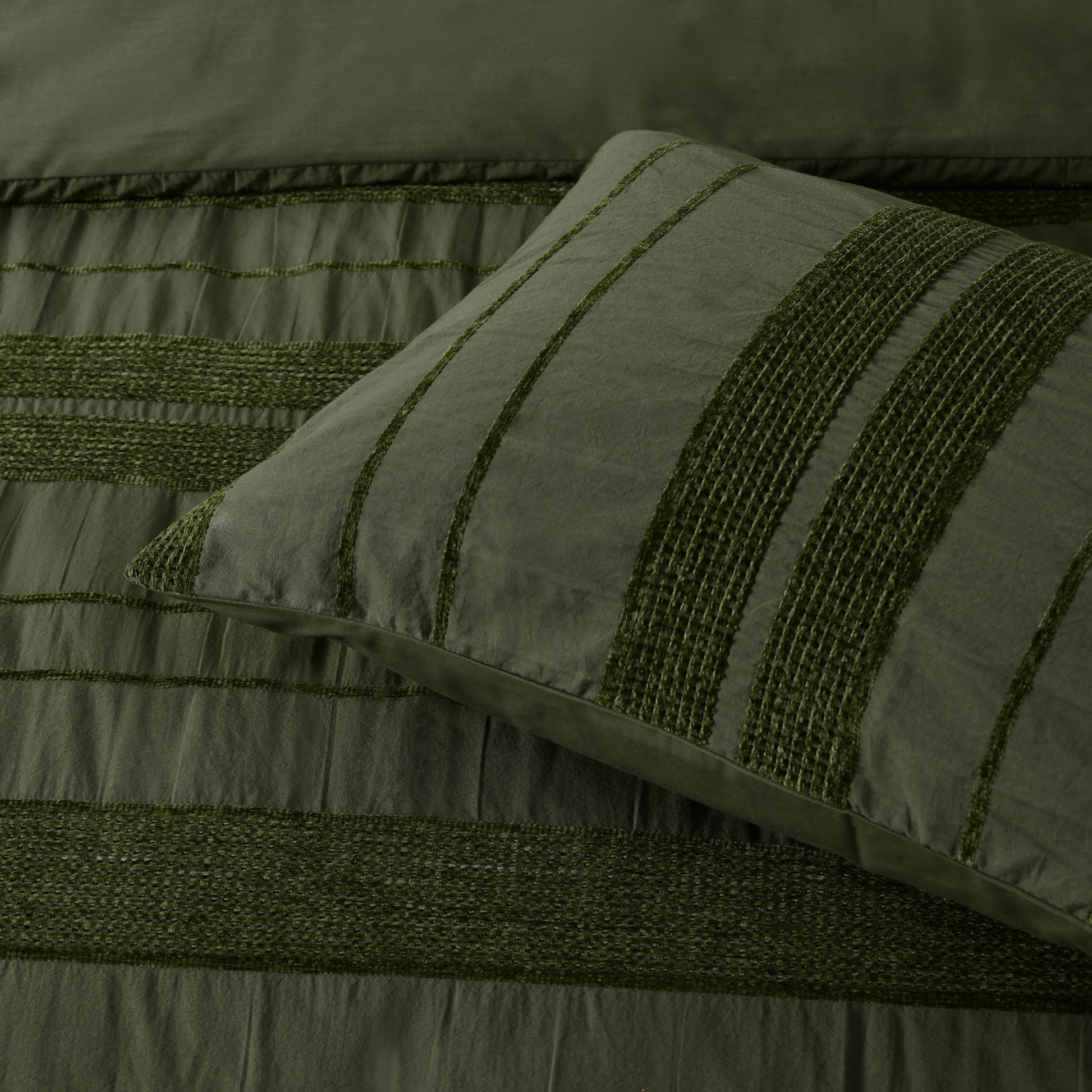 Avery Forest Green Quilt Cover Set By Bianca