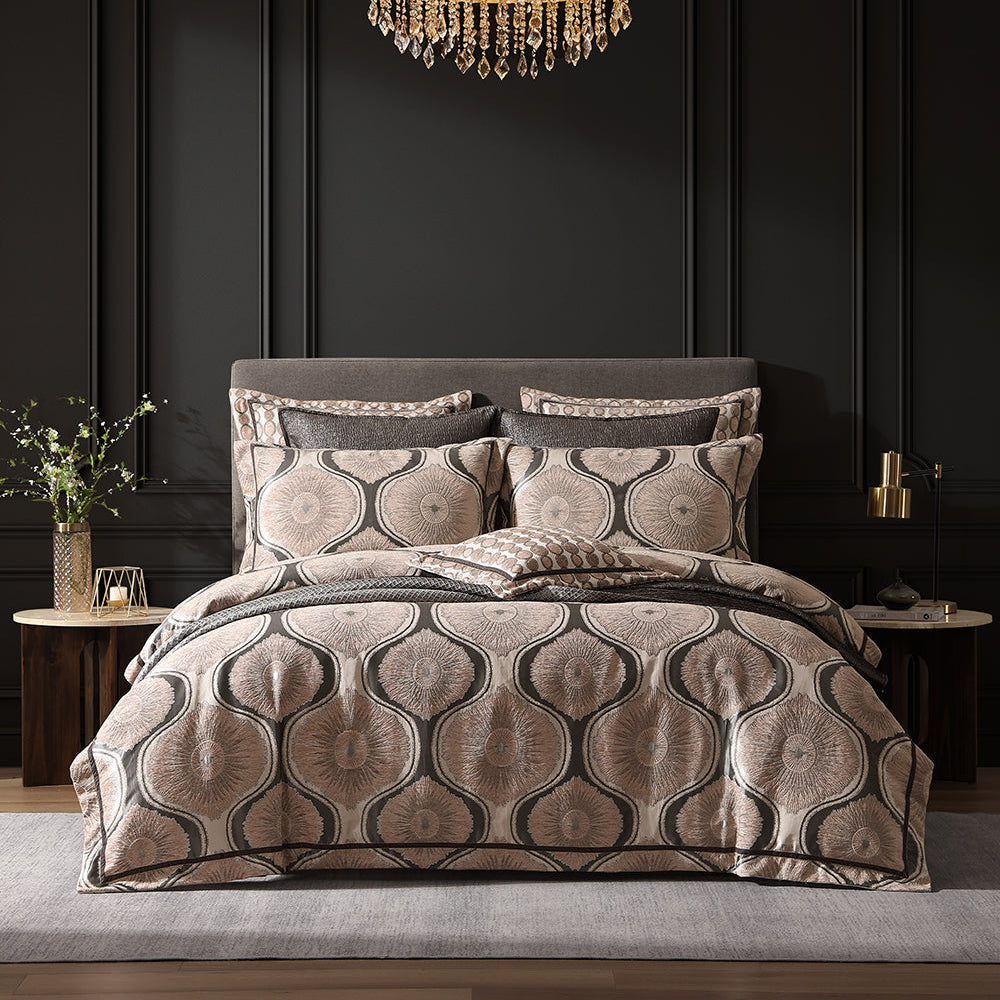 Asteria Antique Quilt Cover Set by Davinci
