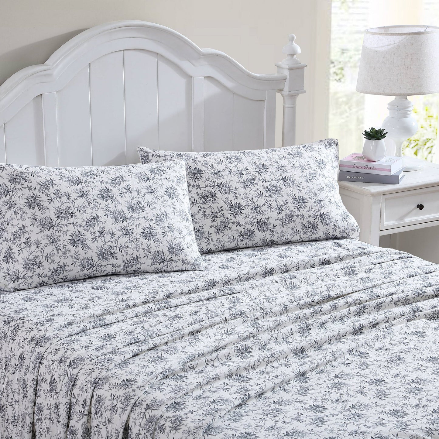 Faye Toile Black Flannelette Sheet Set by Laura Ashley