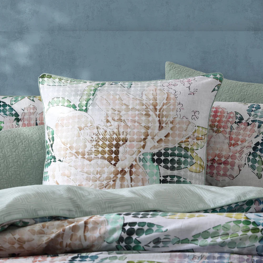 Aubrie Quilt Cover Set by Logan and Mason