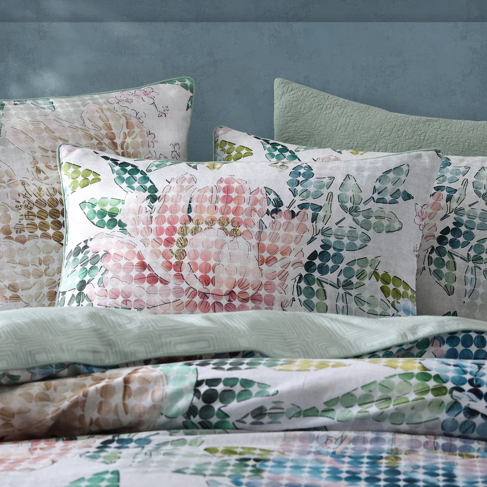 Aubrie Quilt Cover Set by Logan and Mason