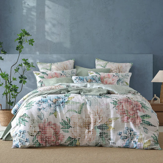 Aubrie Quilt Cover Set by Logan and Mason