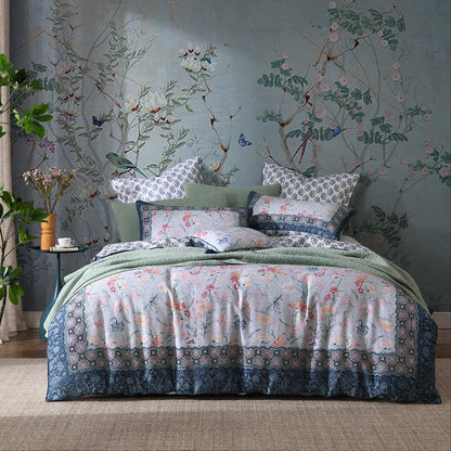 Pippen Quilt Cover Set by Logan and Mason