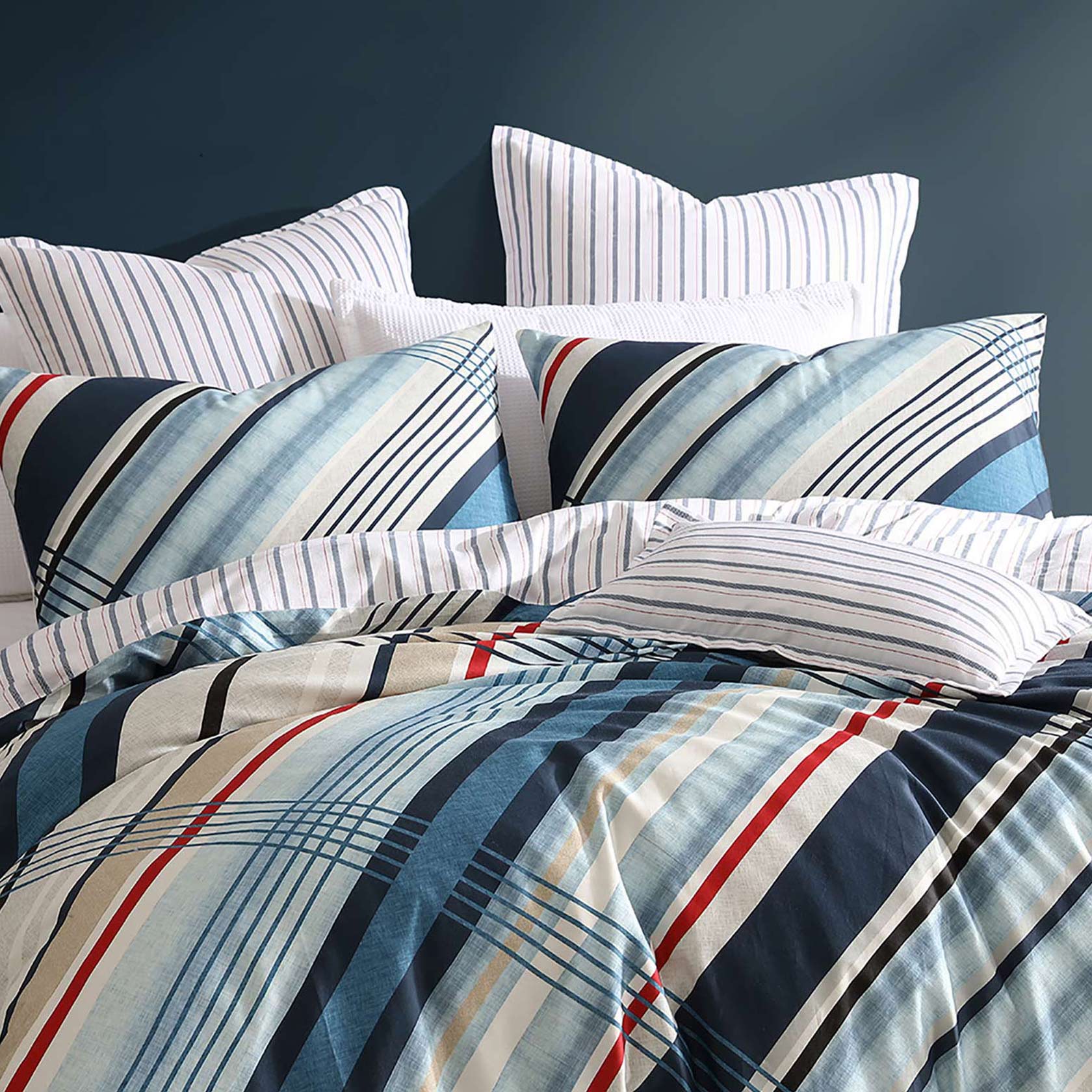Summerville Quilt Cover Set by Logan and Mason