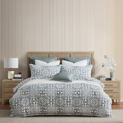Mayfair Cilantro Quilt Cover Set by Private Collection