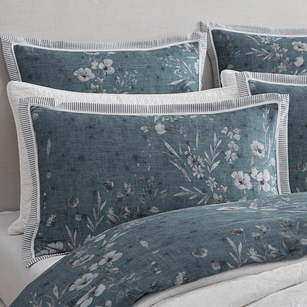 Samaria Teal Quilt Cover Set by Private Collection