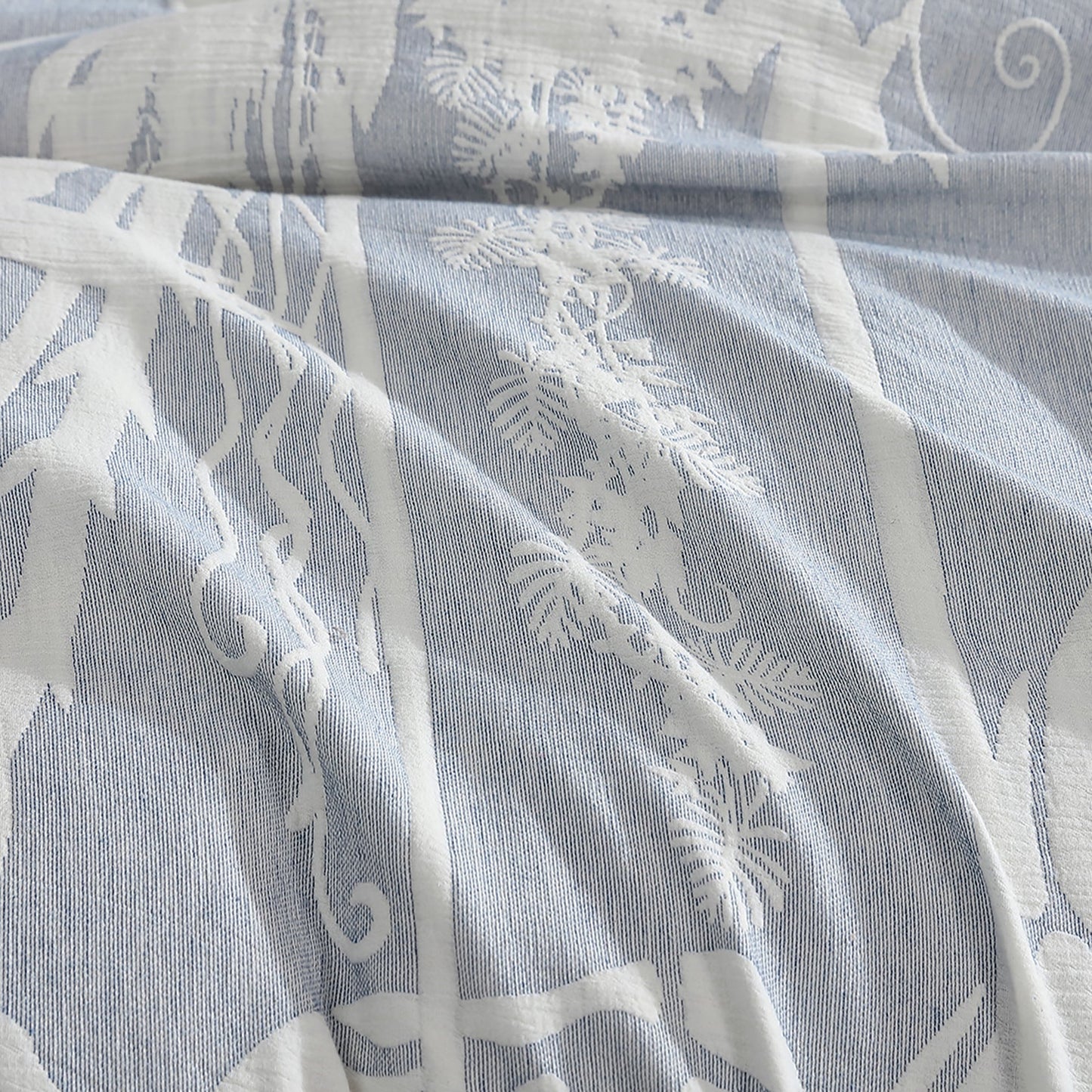 Aloha Aegean Quilt Cover Set by Logan and Mason Platinum