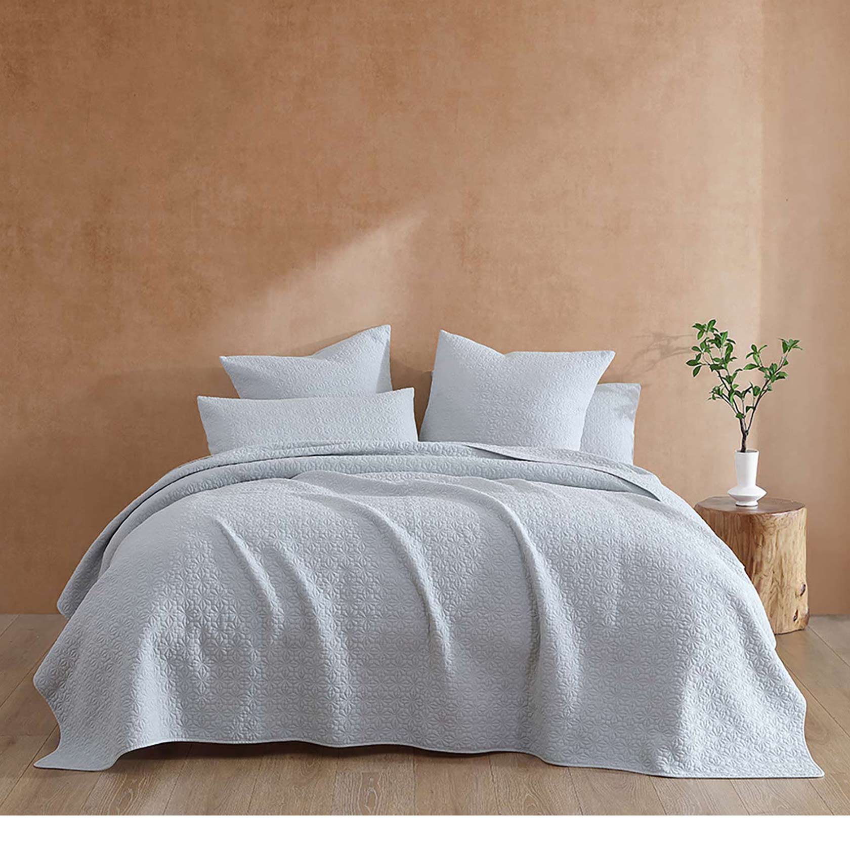 Kayo Fog Coverlet Set by Logan and Mason Platinum | Quilt Cover World