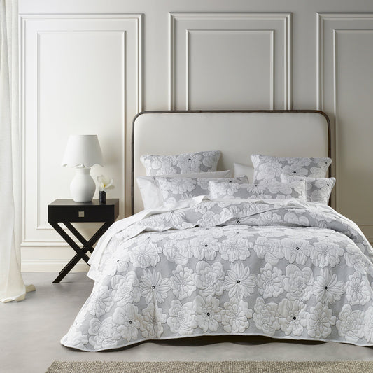 Leona White Bedspread Set By Bianca