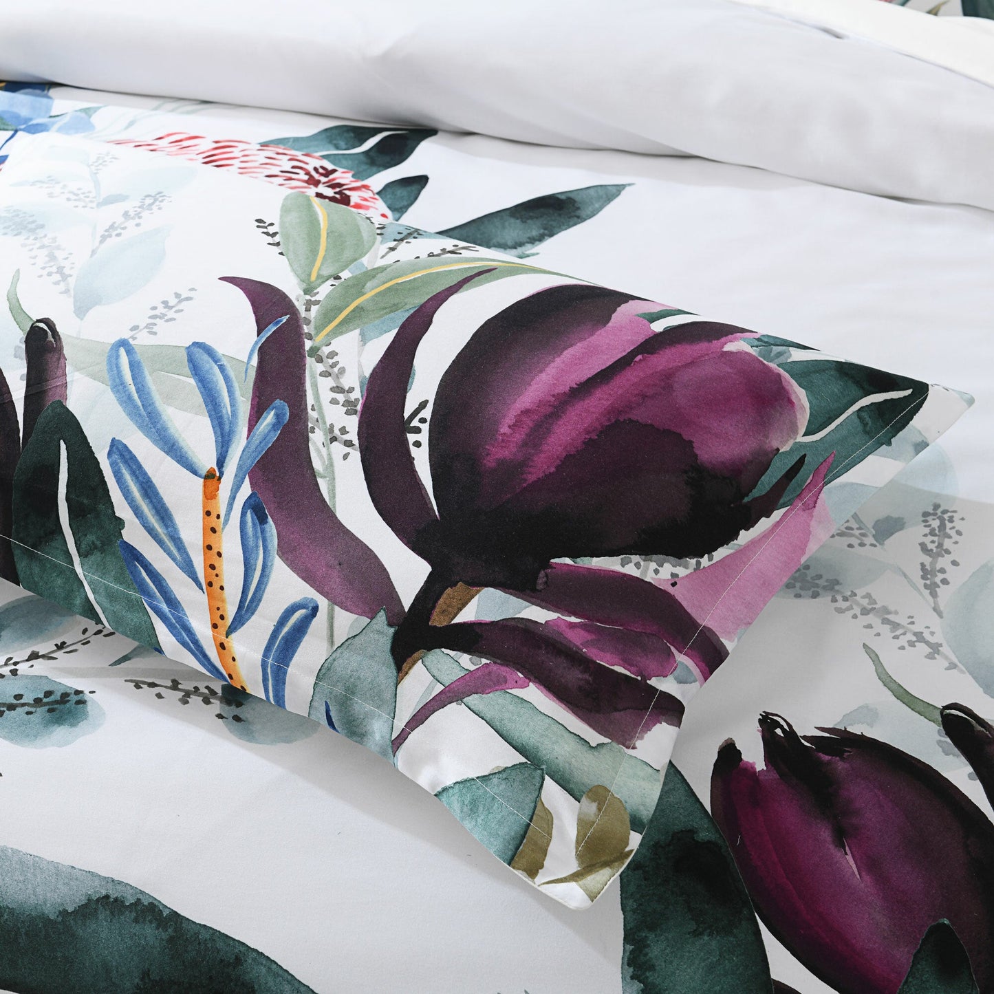 Bianca Protea Quilt Cover Set Plum