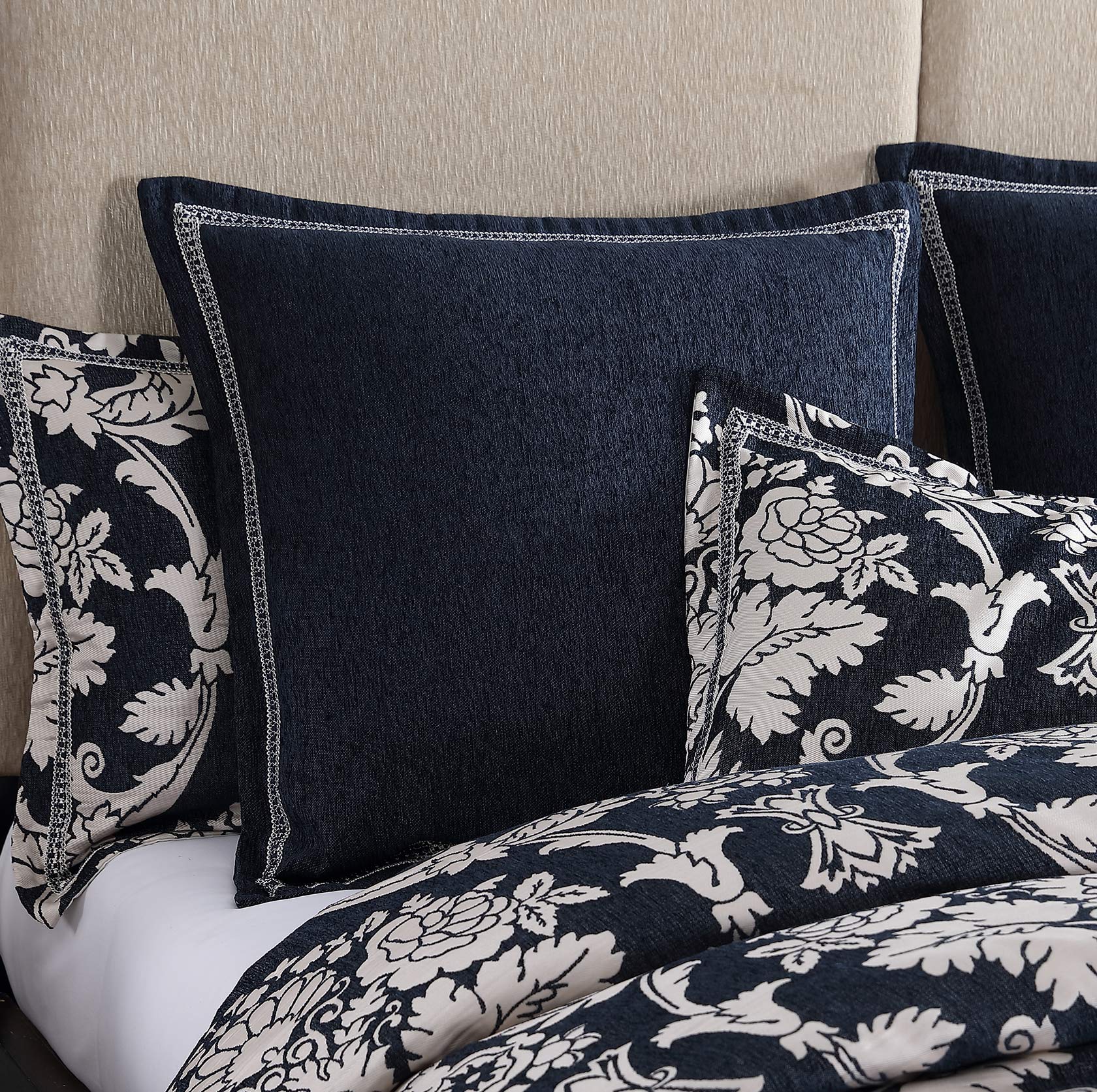 Coronet Ink European Pillowcase by Davinci