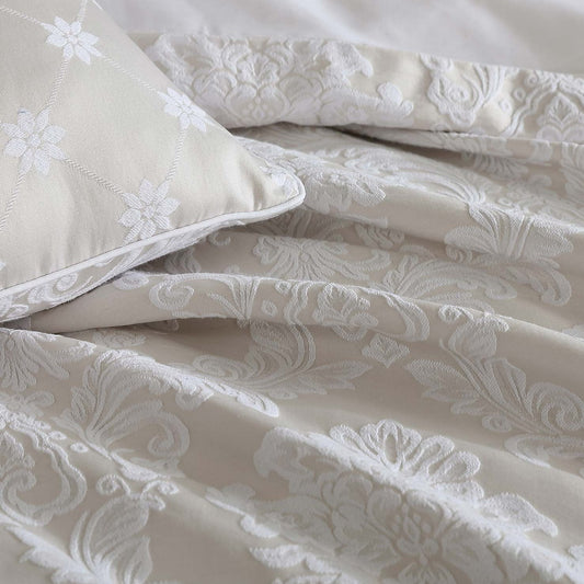 Chantilly Linen Quilt Cover Set by Private Collection