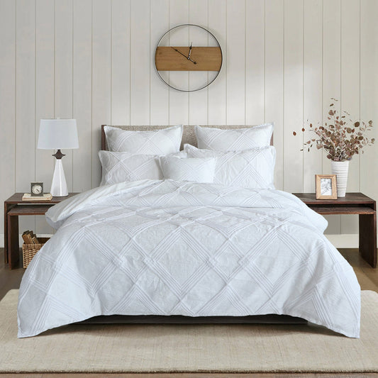 Katara White Quilt Cover Set by Bianca