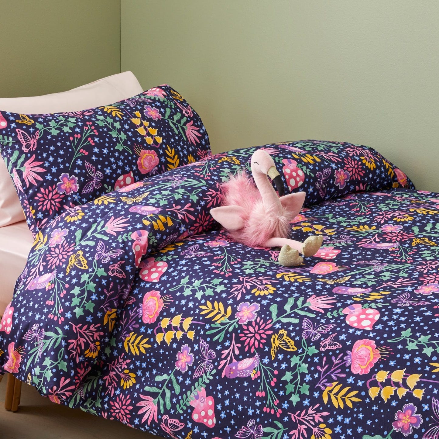 Ivy Garden Quilt Cover Set by Jiggle & Giggle