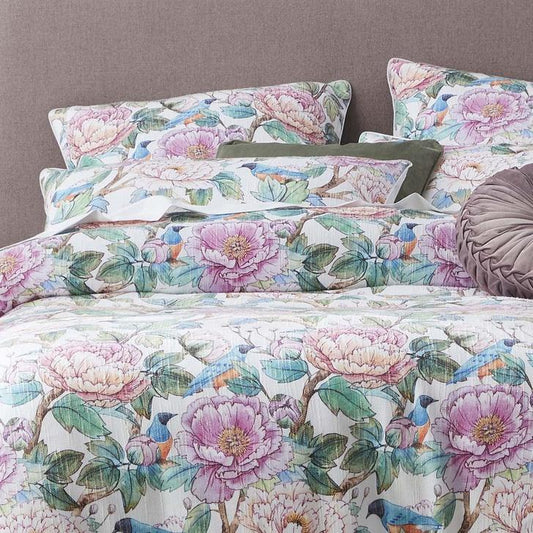 Tea Party Bloom Quilt Cover Set by Platinum