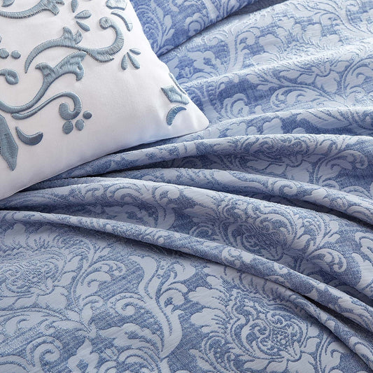 Monterey Wedgwood Quilt Cover Set by Private Collection