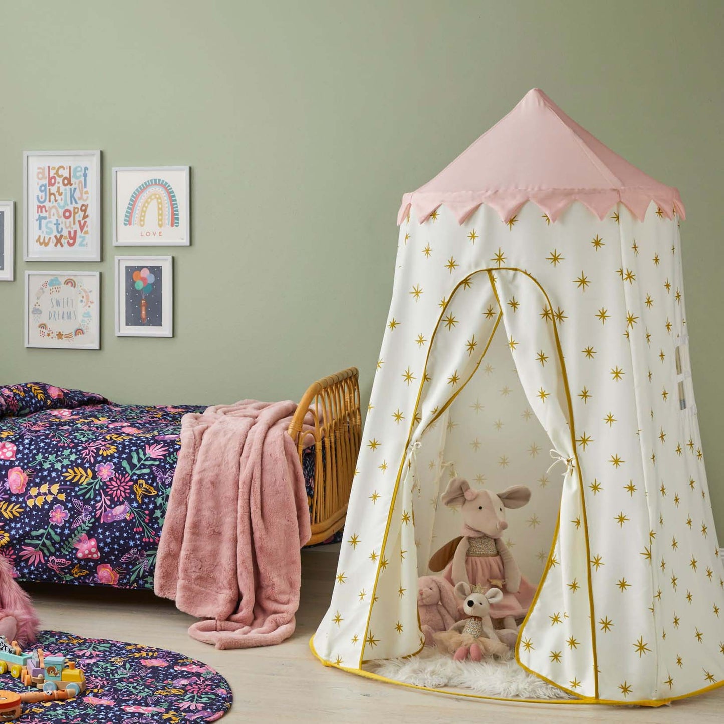 Starburst Pop Up Play Tent by Jiggle & Giggle
