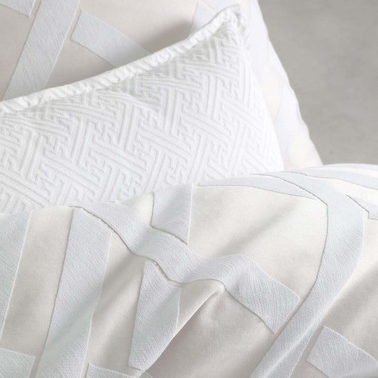 Pagoda Linen Quilt Cover Set by Florence Broadhurst