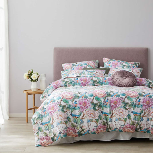 Tea Party Bloom Quilt Cover Set by Platinum