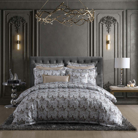 Trieste Silver Quilt Cover Set by Davinci