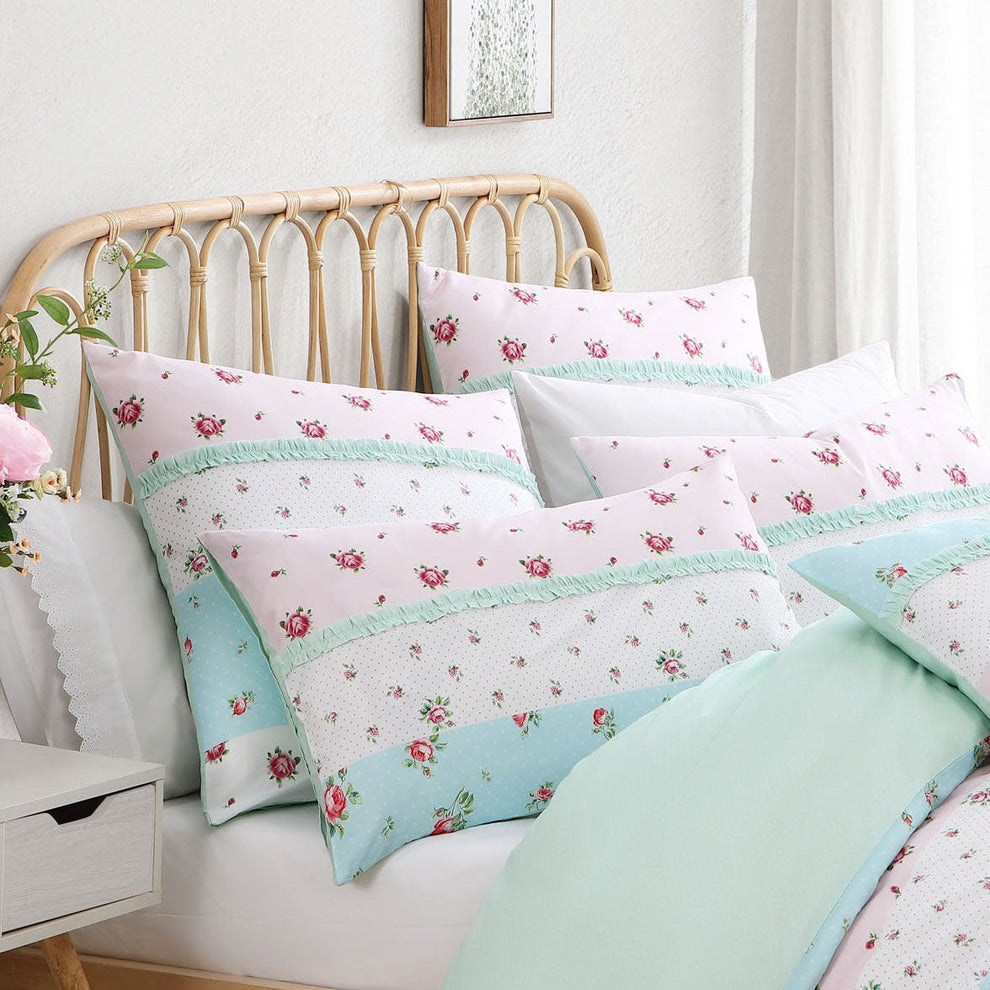 Vintage Mix Quilt Cover Set by Royal Albert Quilt Cover World