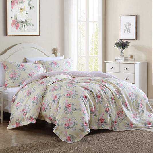 Melany Quilt Cover Set by Laura Ashley