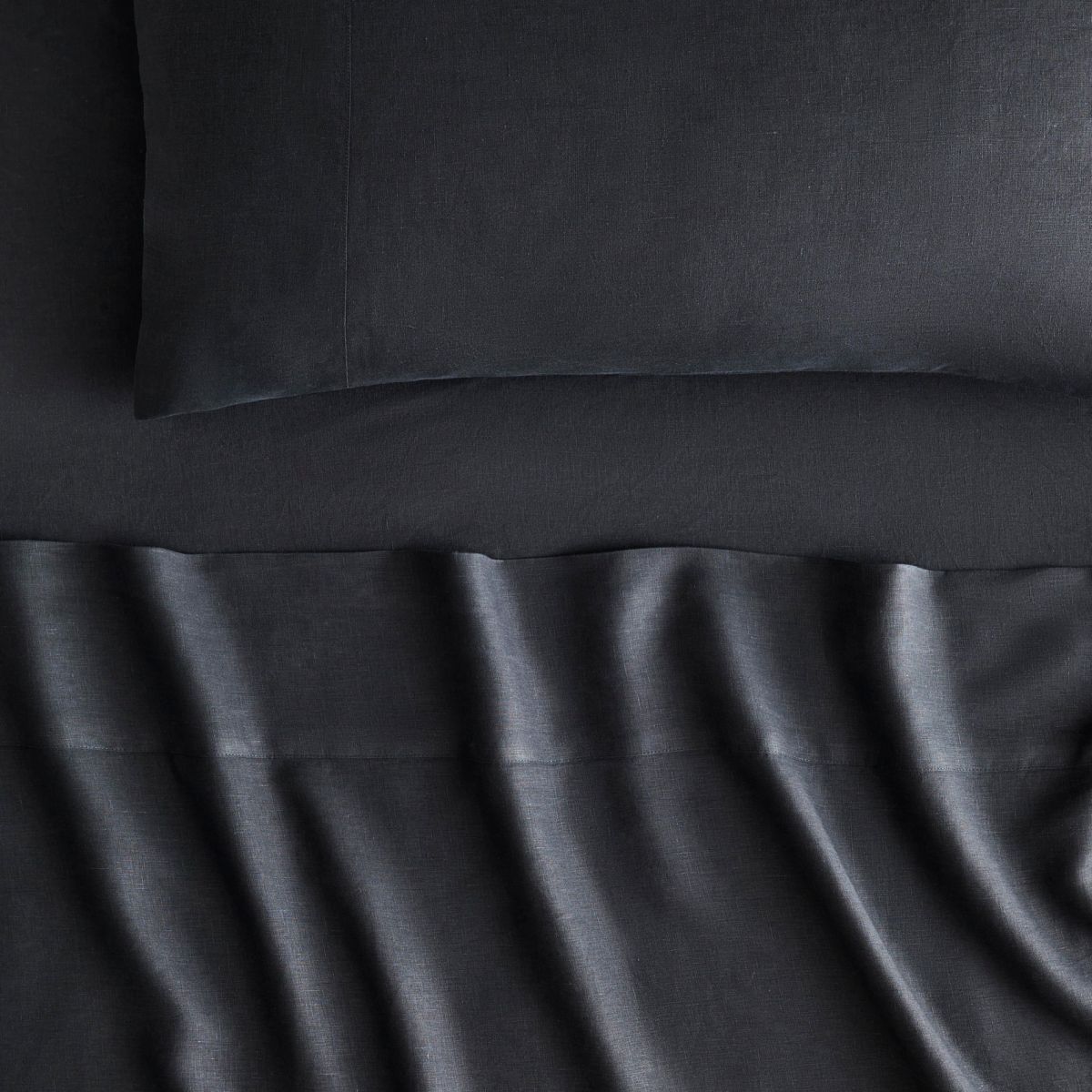Abbotson CARBON Linen Fitted Sheet by Sheridan