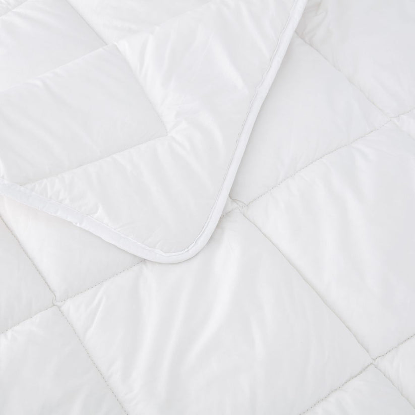 Deluxe Australian Wool All Seasons Quilt by Sheridan Quilt Cover World