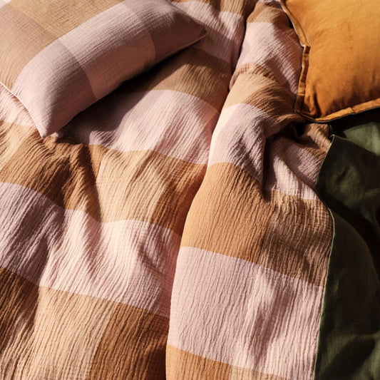 Irvine Pink Salt Quilt Cover Set by Linen House