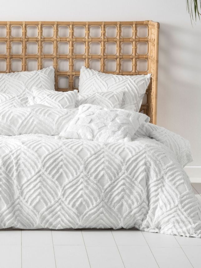 Palm Springs Quilt Cover Set by Linen House