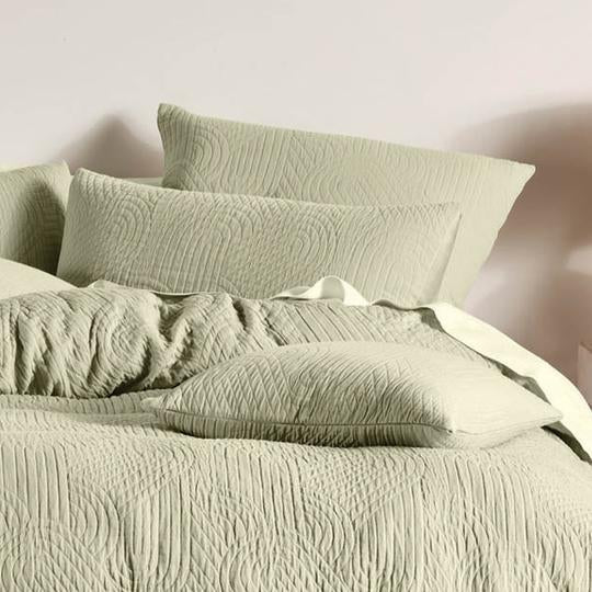 Lila Wasabi Quilt Cover Set by Linen House