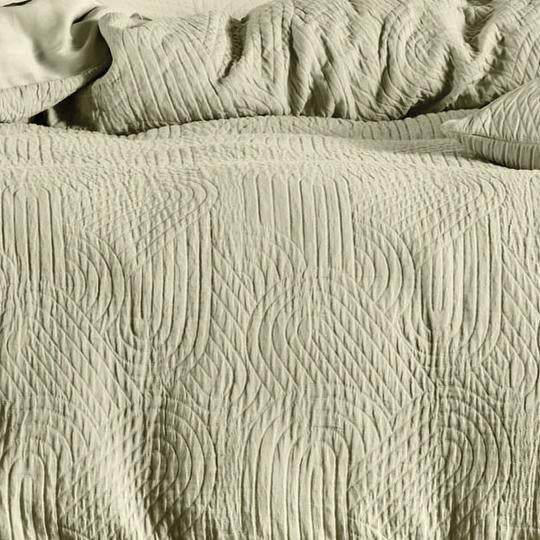 Lila Wasabi Quilt Cover Set by Linen House