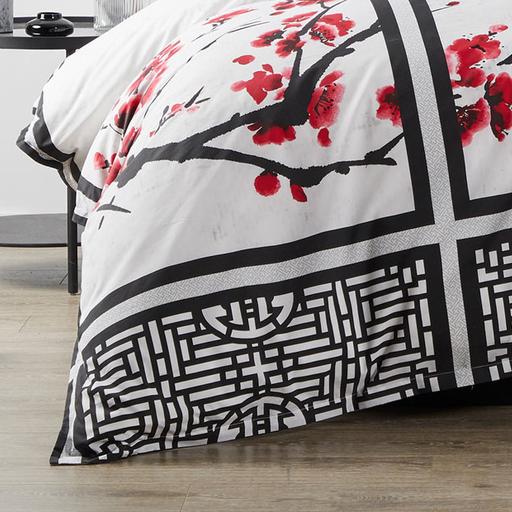 Noto White Quilt Cover Set  By Logan & Mason