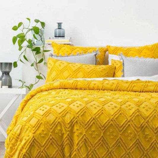 Medallion MISTED YELLOW Quilt Cover Set by Park Avenue
