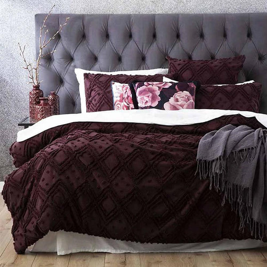 Medallion PLUM Vintage Quilt Cover Set by Park Avenue