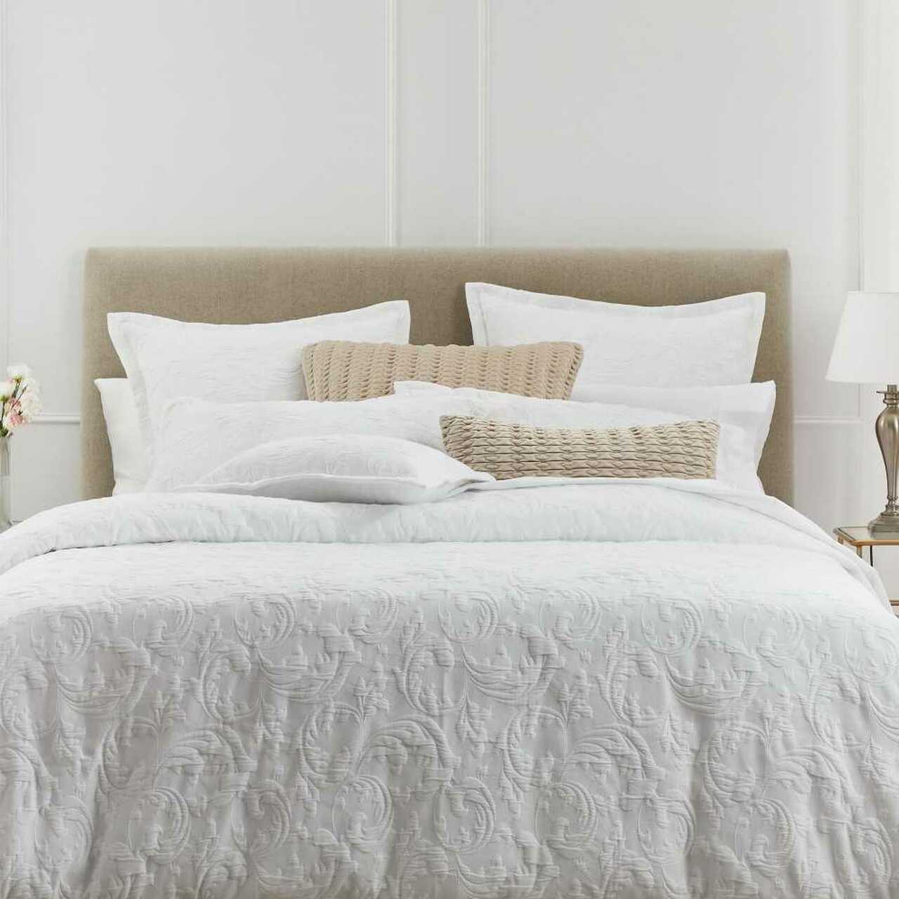 Parisi White Quilt Cover Set by Private Collection