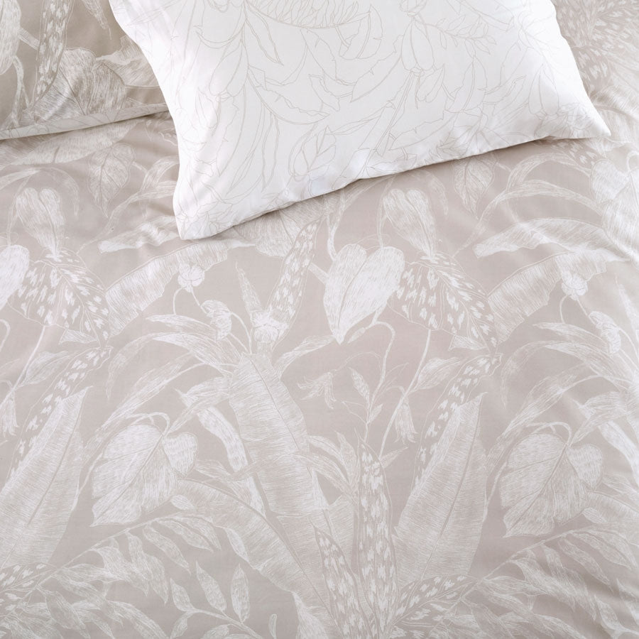 Suriya Thistle Quilt Cover Set By Sheridan